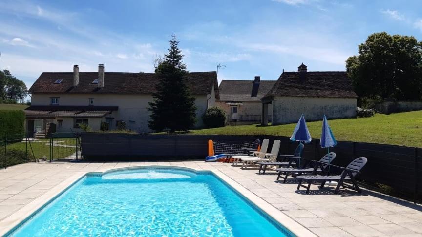 Gite XL Le Clos de Lamie avec piscine privée Fossemagne Esterno foto