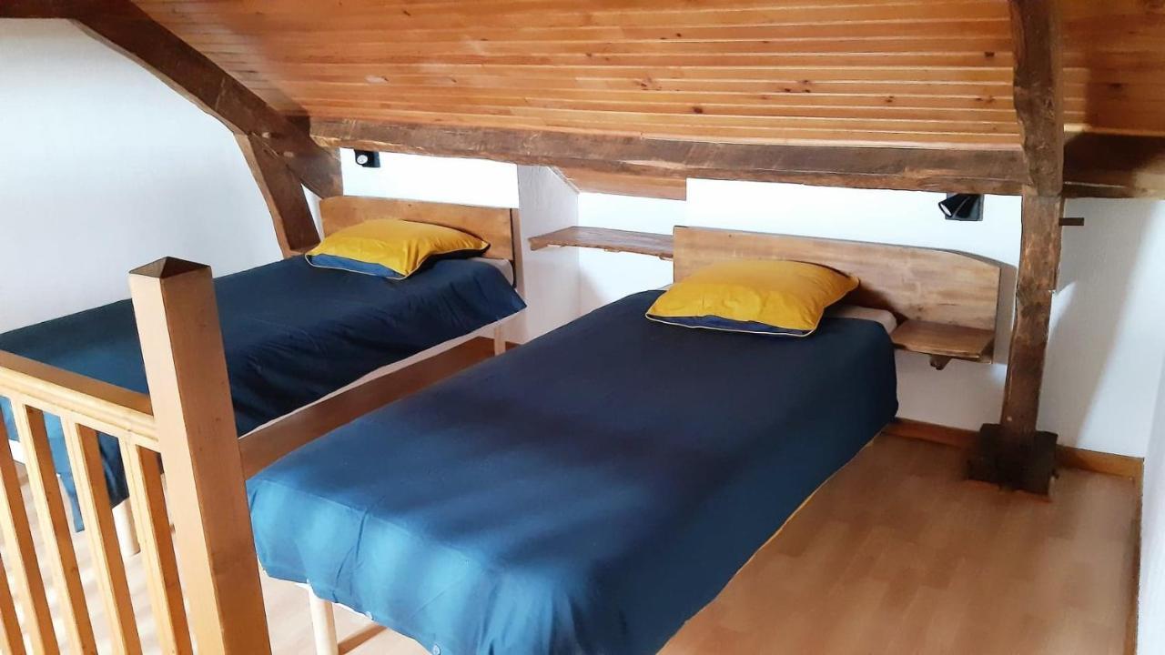 Gite XL Le Clos de Lamie avec piscine privée Fossemagne Esterno foto